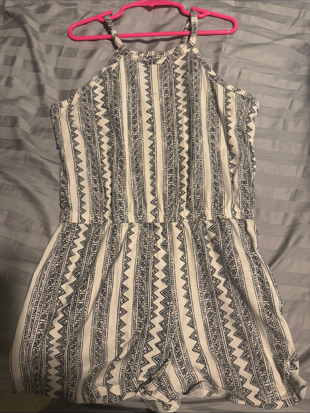 Old Navy Cream and Black Printed Girls' Romper